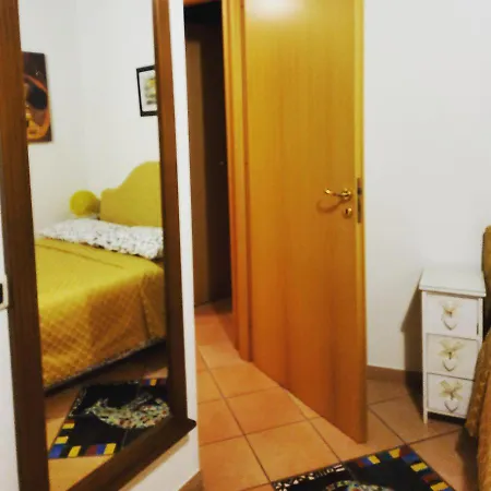 Oda ve Kahvaltı Amalfitani Centro Salerno