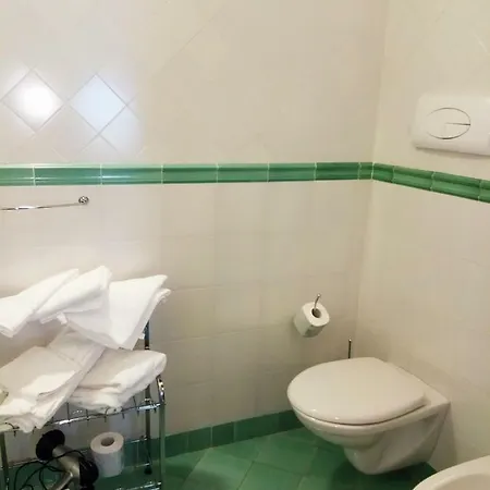 Amalfitani Centro Oda ve Kahvaltı