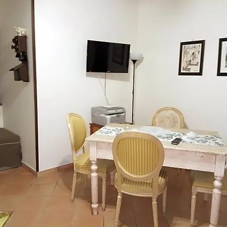 Bed & Breakfast Amalfitani Centro 4*