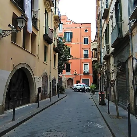 Amalfitani Centro Bed and Breakfast